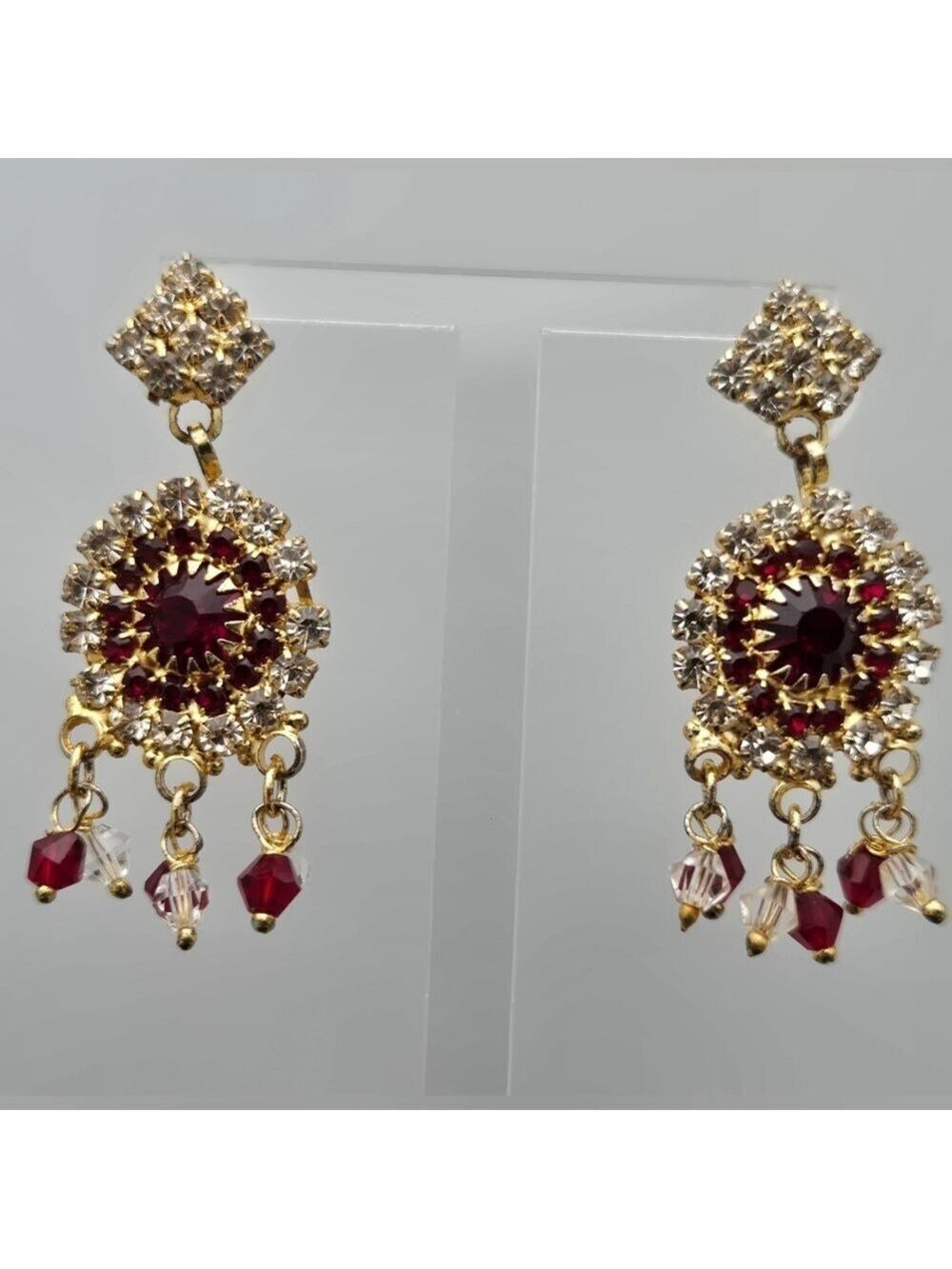 ✨2/$10✨ Red & Clear Chandelier Earrings Bollywood Style 2”